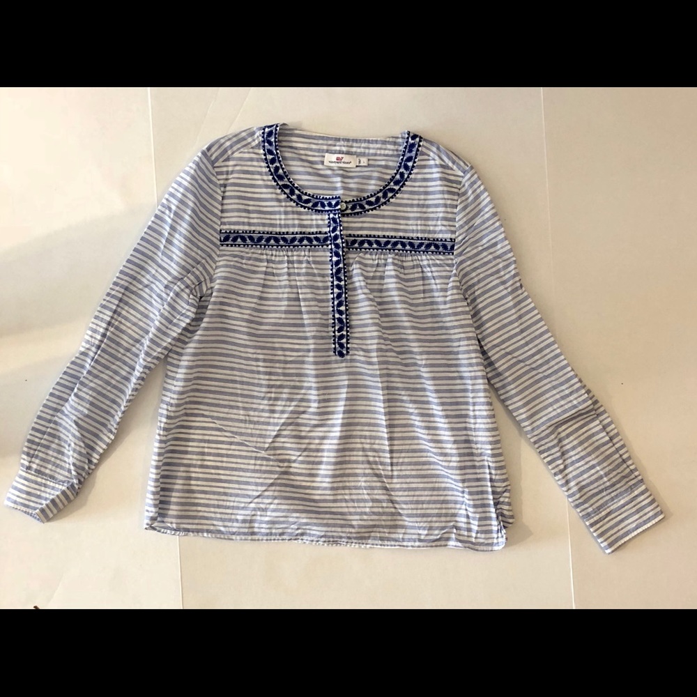 Vineyard Vines Blouse